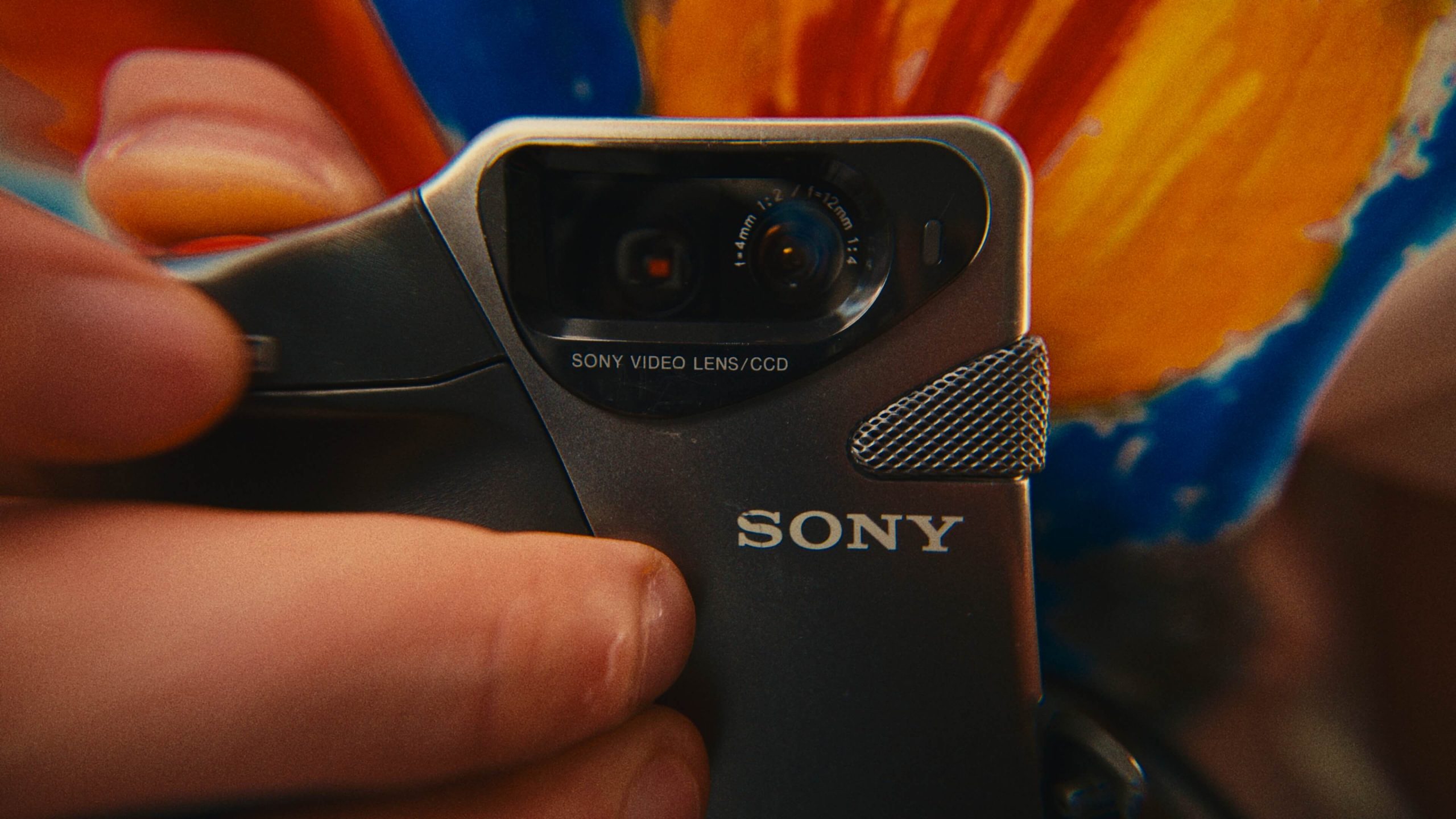 Filmkid 16 Powergrade & LUT胶片调色包 复古16mm模拟电影感色彩分级预设达芬奇调色节点+LUT调色预设+练习素材+视频教程插图7