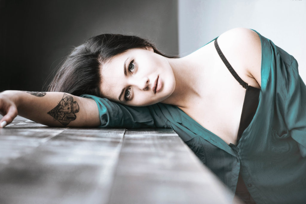 明亮透气电影感LUT预设 6款棕色调LUT支持Premiere FCPX DaVinci照片视频专业调色Cinematic Bright Freedom Travel / Coffee / Moody / Lifestyle LUTs