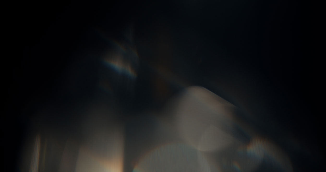 Sickboat玻璃镜头光晕叠加素材 6K分辨率 90+电影级玻璃光晕效果 支持视频与照片编辑 GLASS LENS FLARES (6K)