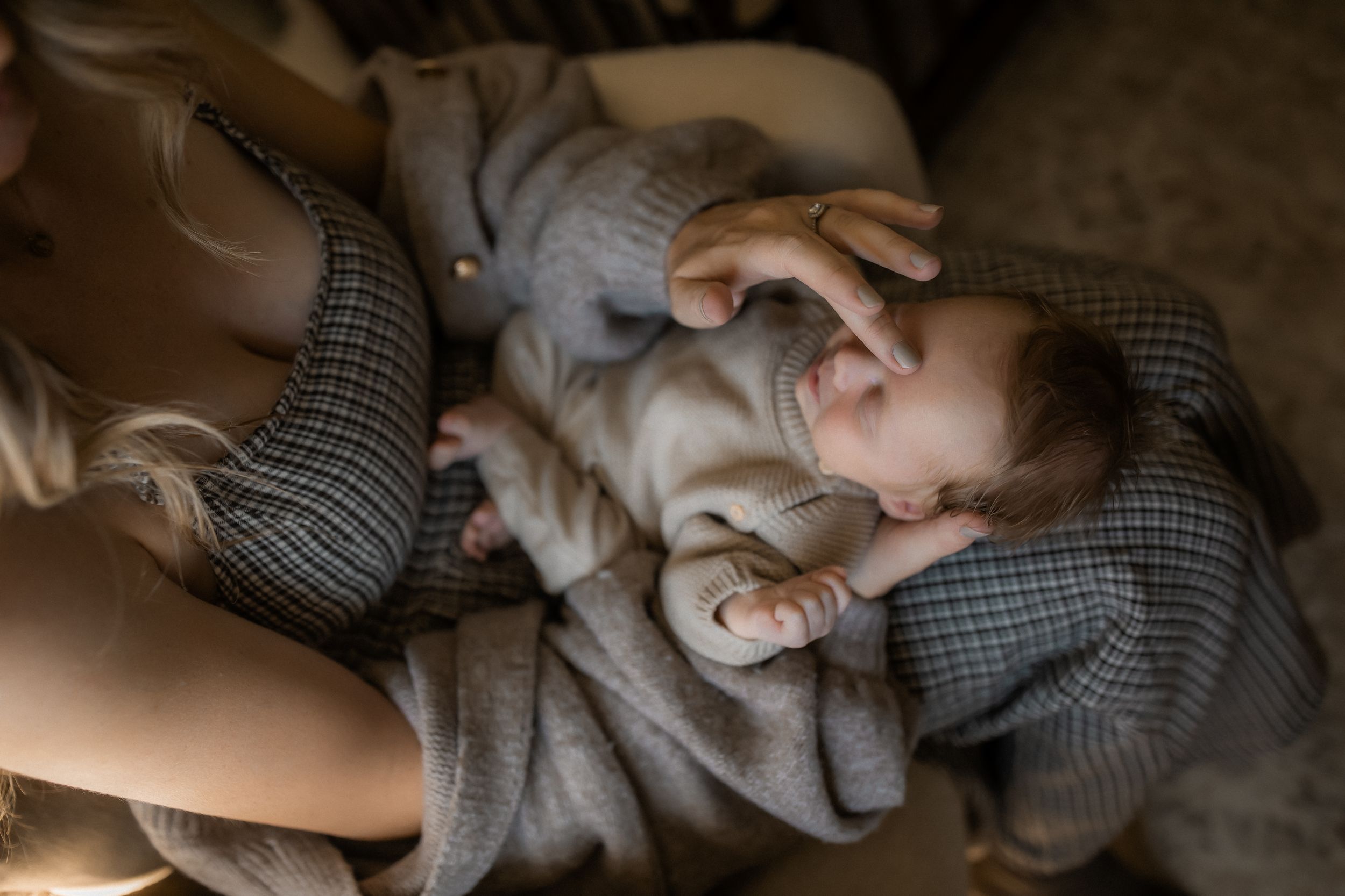 Jubilee系列Lightroom预设 50款多功能调色滤镜 黑白风格与助手预设组合