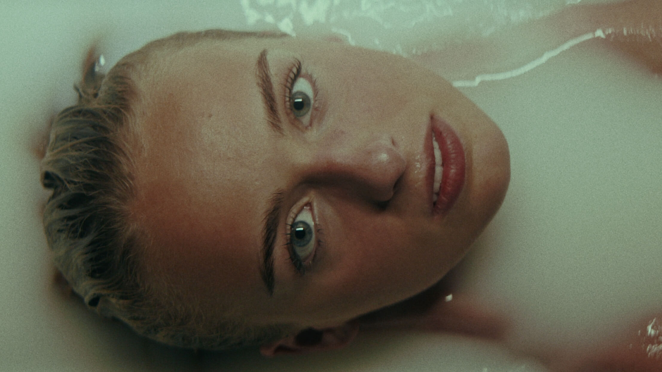 0df7ecf8fdf359f771b13d522db50ec5