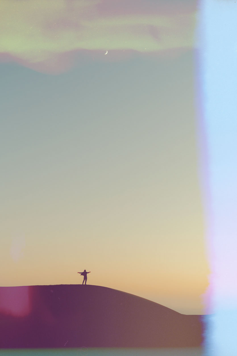 彩色胶片烧痕漏光素材 100+款6K高清JPEG纹理 PS/PR/AE/FCPX/达芬奇设计视频后期素材 Sickboat - Color Photo Film Burn Images + Light Leaks (6K)