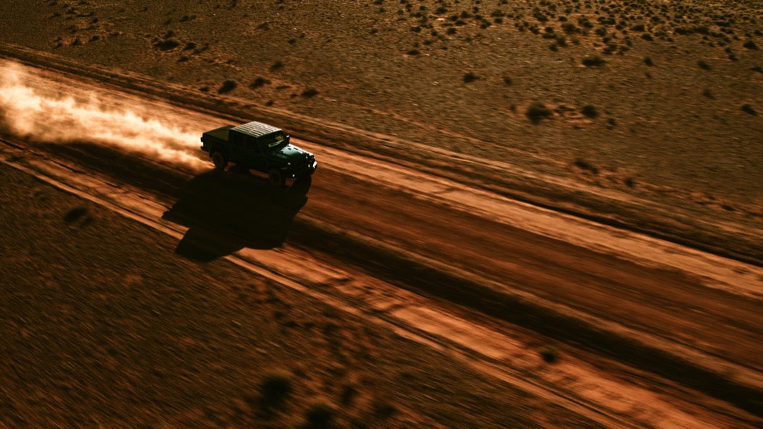 电影大片感LUT预设套装16款Blockbuster V2风格 饱和动态色调PR/达芬奇/FCPX/LR通用 GradeFruit - Blockbuster V2 LUTs & LR Presets