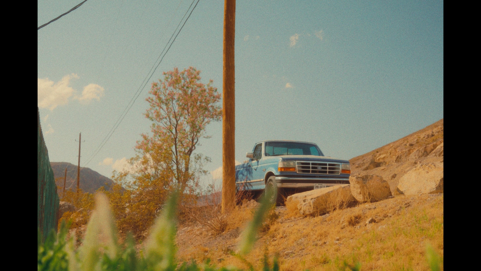 达芬奇专业电影模拟PowerGrades节点 集成颗粒光晕效果 16与35毫米胶片质感