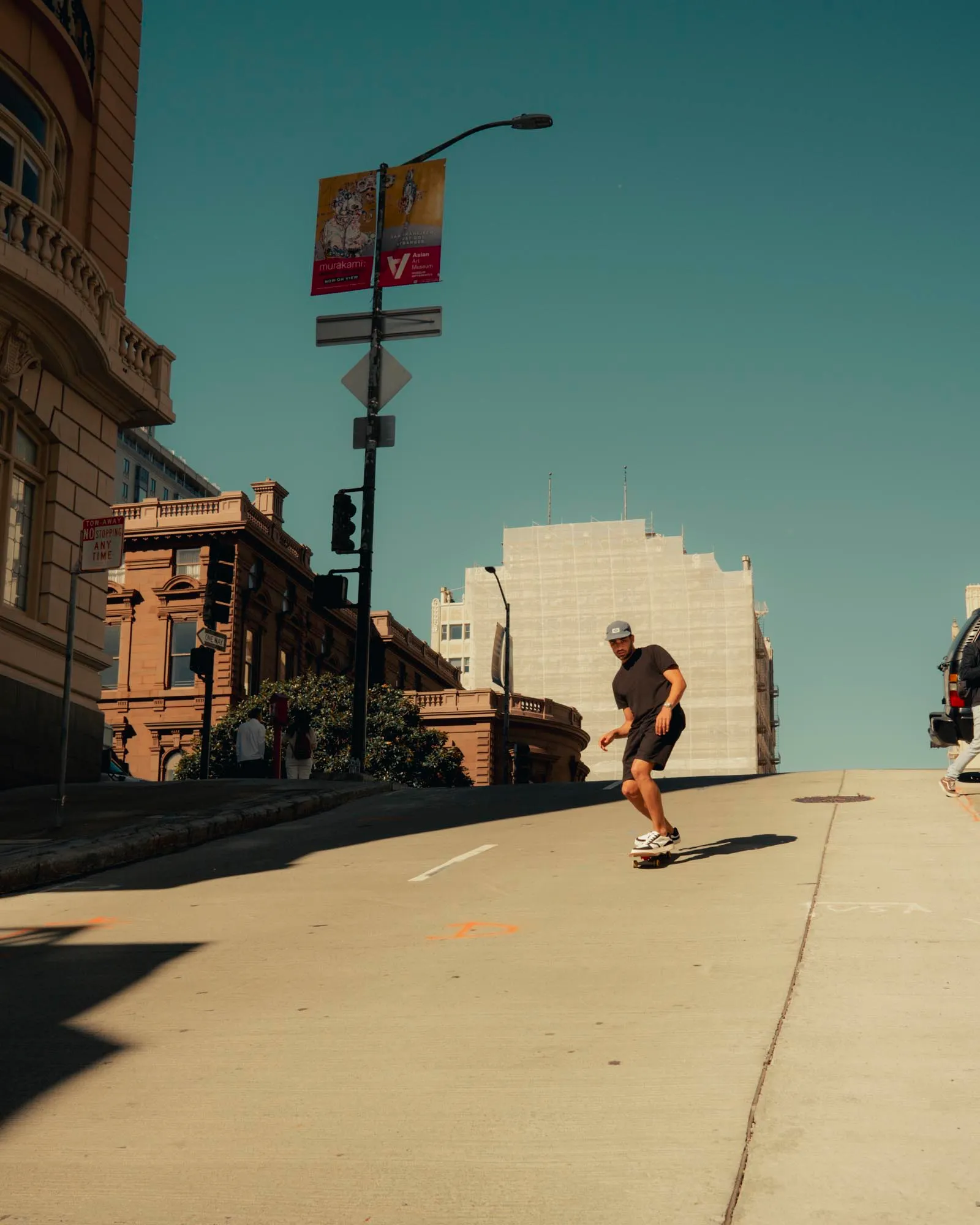 JR2shoot Studio电影感Lightroom预设 专业级色彩科学 丰富对比与肤色优化 手机电脑LR通用