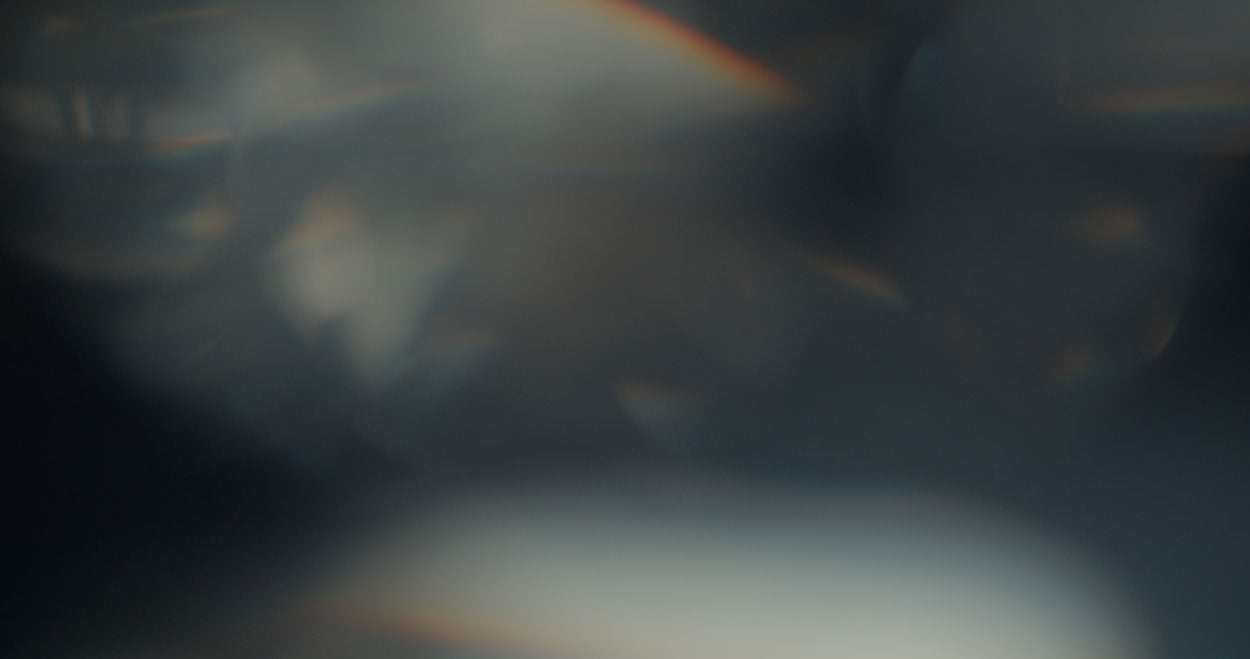 Sickboat玻璃镜头光晕叠加素材 6K分辨率 90+电影级玻璃光晕效果 支持视频与照片编辑 GLASS LENS FLARES (6K)