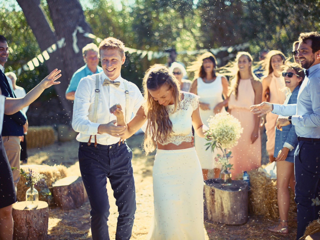 64d851ad5d742ec57aeea70536020f94