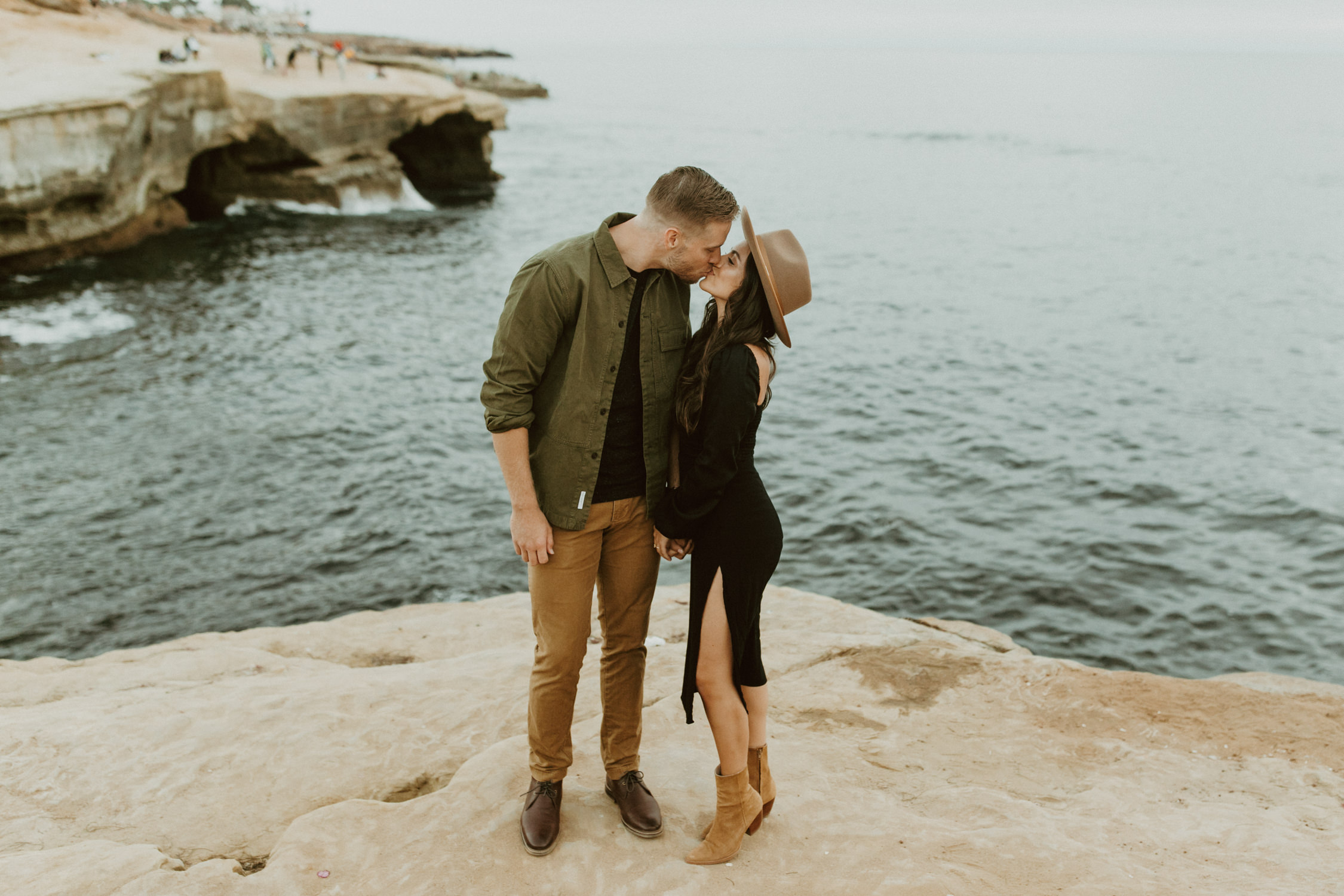 Beba Vowels Pack 01 Lightroom预设 温暖柔和电影感人像旅拍摄影后期调色XMP文件