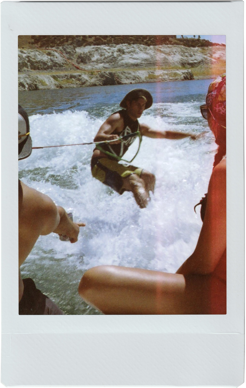 Sickboat照片胶片框PNG叠加素材包 10K分辨率 101+真实35mm/120mm胶片边框与纹理 PHOTO FILM FRAMES: PNG FILM BORDERS + TEXTURE (10K)