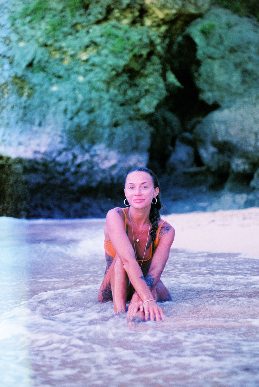 彩色胶片烧痕漏光素材 100+款6K高清JPEG纹理 PS/PR/AE/FCPX/达芬奇设计视频后期素材 Sickboat - Color Photo Film Burn Images + Light Leaks (6K)