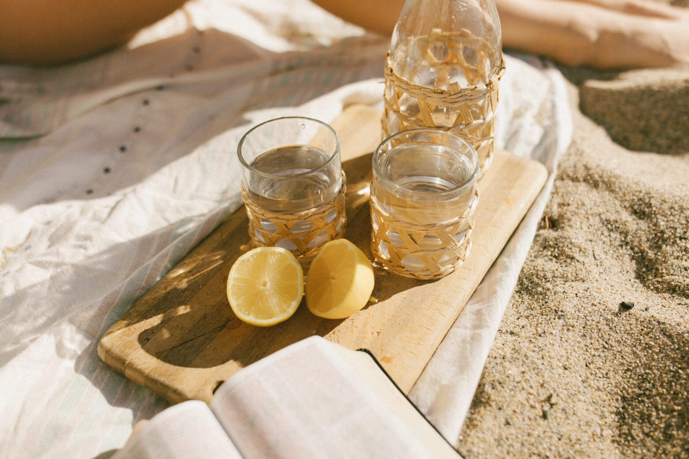 Beba Vowels Pack 02胶片感Lightroom预设 全场景通用 打造怀旧复古电影色调