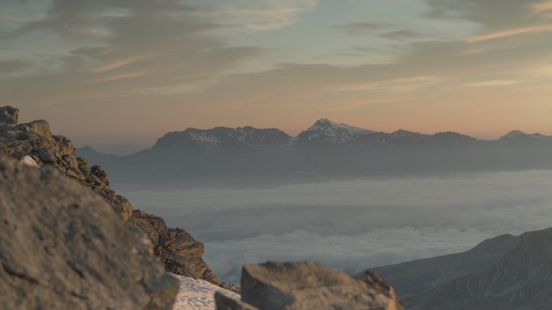 北欧自然风LUT预设18款.cube .xmp .dng多平台支持LR/PR/达芬奇调色GradeFruit - Nordic Tales LUTs & LR Presets