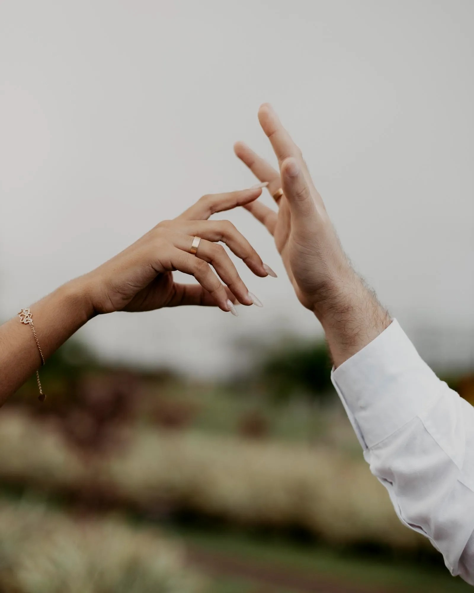 JR2shoot Studio极简主义Lightroom预设包 精心调校ins风高级感滤镜 照片精炼去冗调色