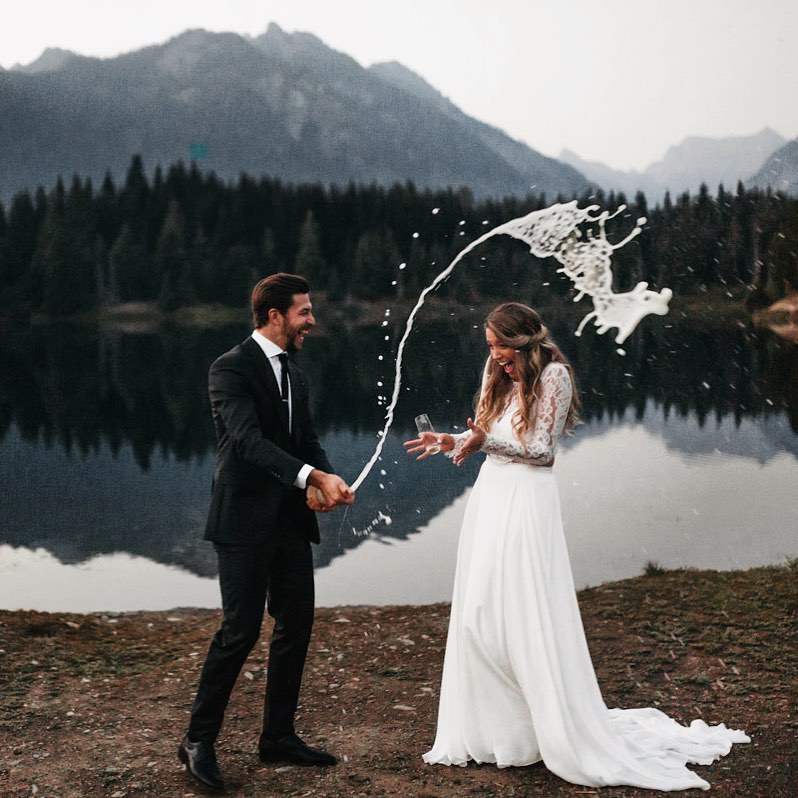 AI智能人像摄影Lightroom预设 30款Seasons系列奶油自然大胆风格 四季光照调色Athena and Camron - Seasons Presets